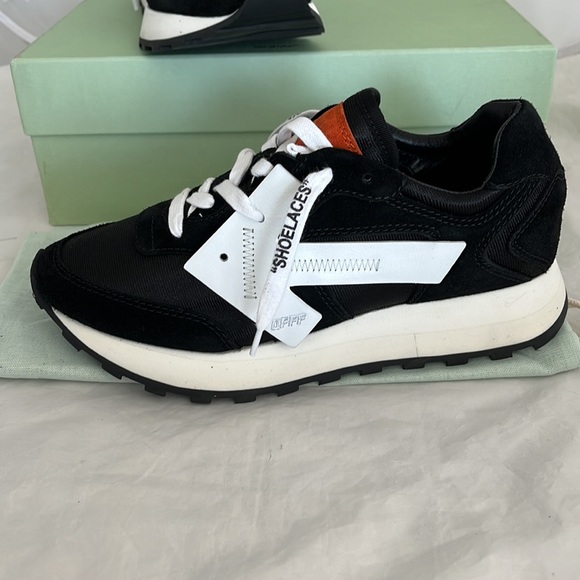 Off-White Virgil Abloh HG Runner Arrow Trainers - Picture 9 of 16